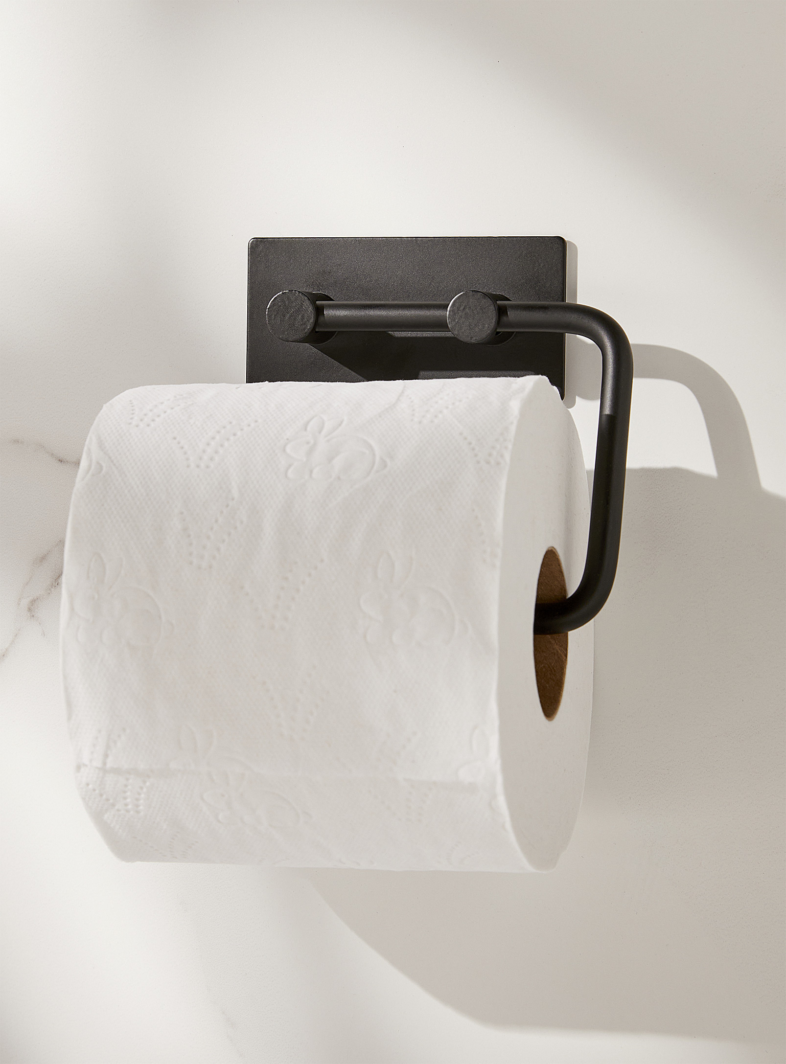 Simons Maison - Black adhesive toilet paper holder