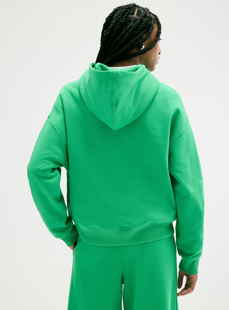 Twik: Le sweat droit &agrave; capuche Vert &agrave; motifs pour femme