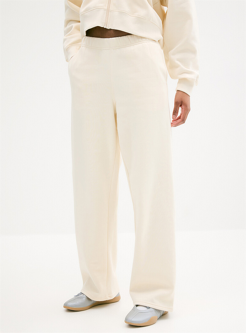 Twik: Le pantalon molleton droit Blanc cass&eacute; pour femme