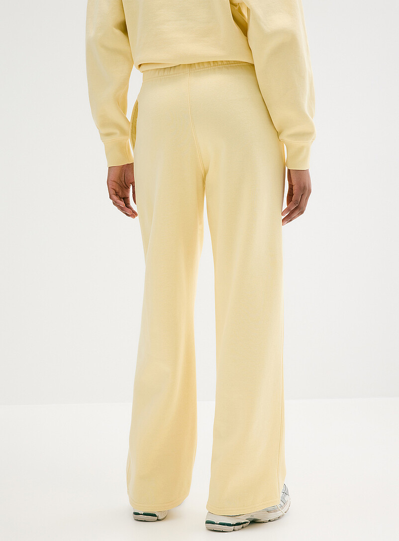 Twik: Le pantalon molleton droit Jaune ma&iuml;s - Vanille pour femme