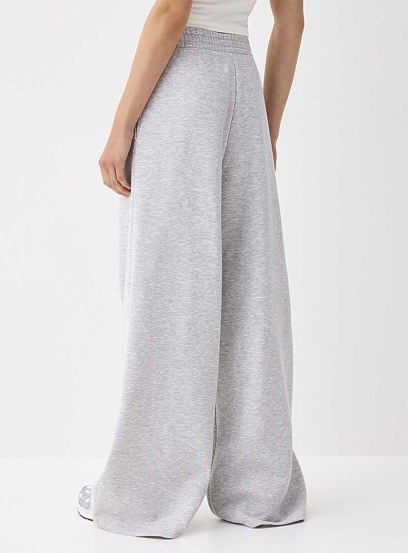 Twik Grey Extra-wide fleece pant for women