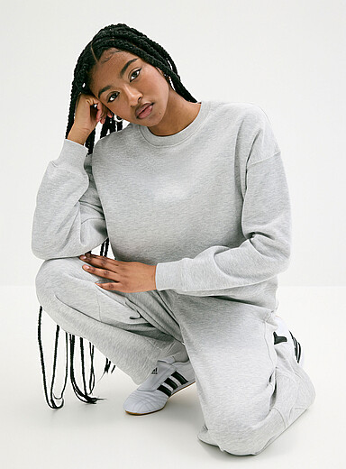 Oversized fleece crew-neck sweatshirt
