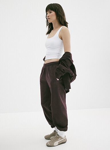 Twik: Le jogger ample molleton uni Brun pour femme