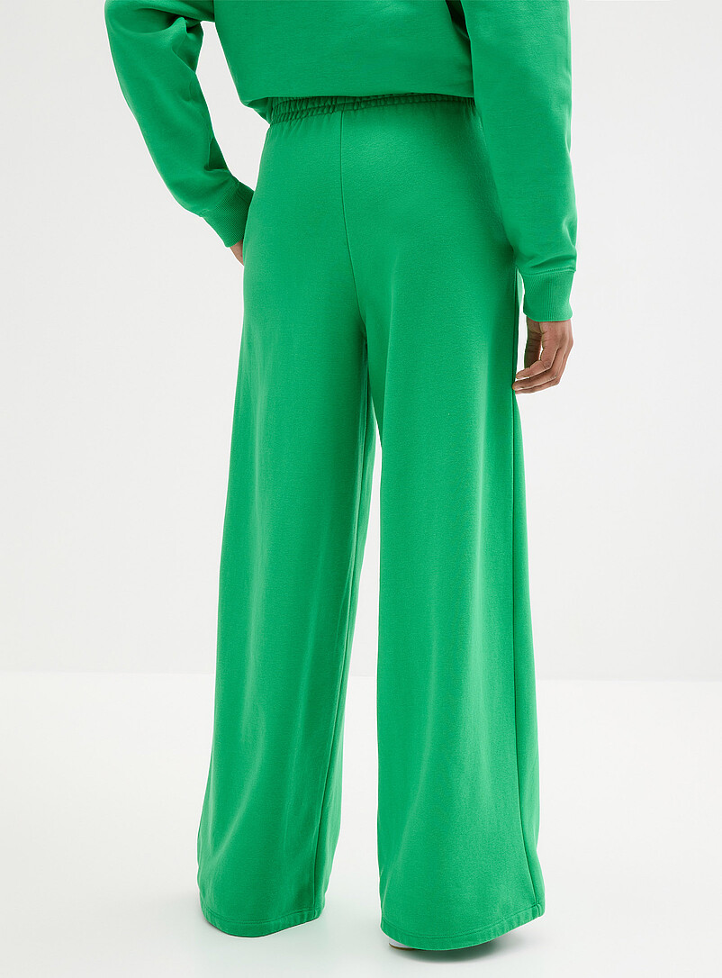 Extra-wide fleece pant product image 3