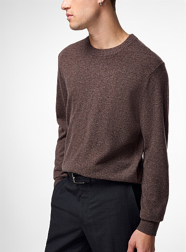 Theory: Le chandail pur cachemire espresso Hilles Brun pour homme