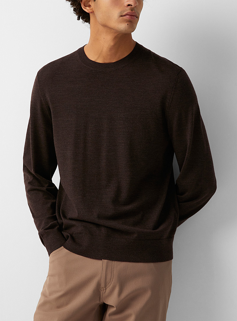 Theory: Le pull col rond mérinos Regal Wool Charbon pour homme