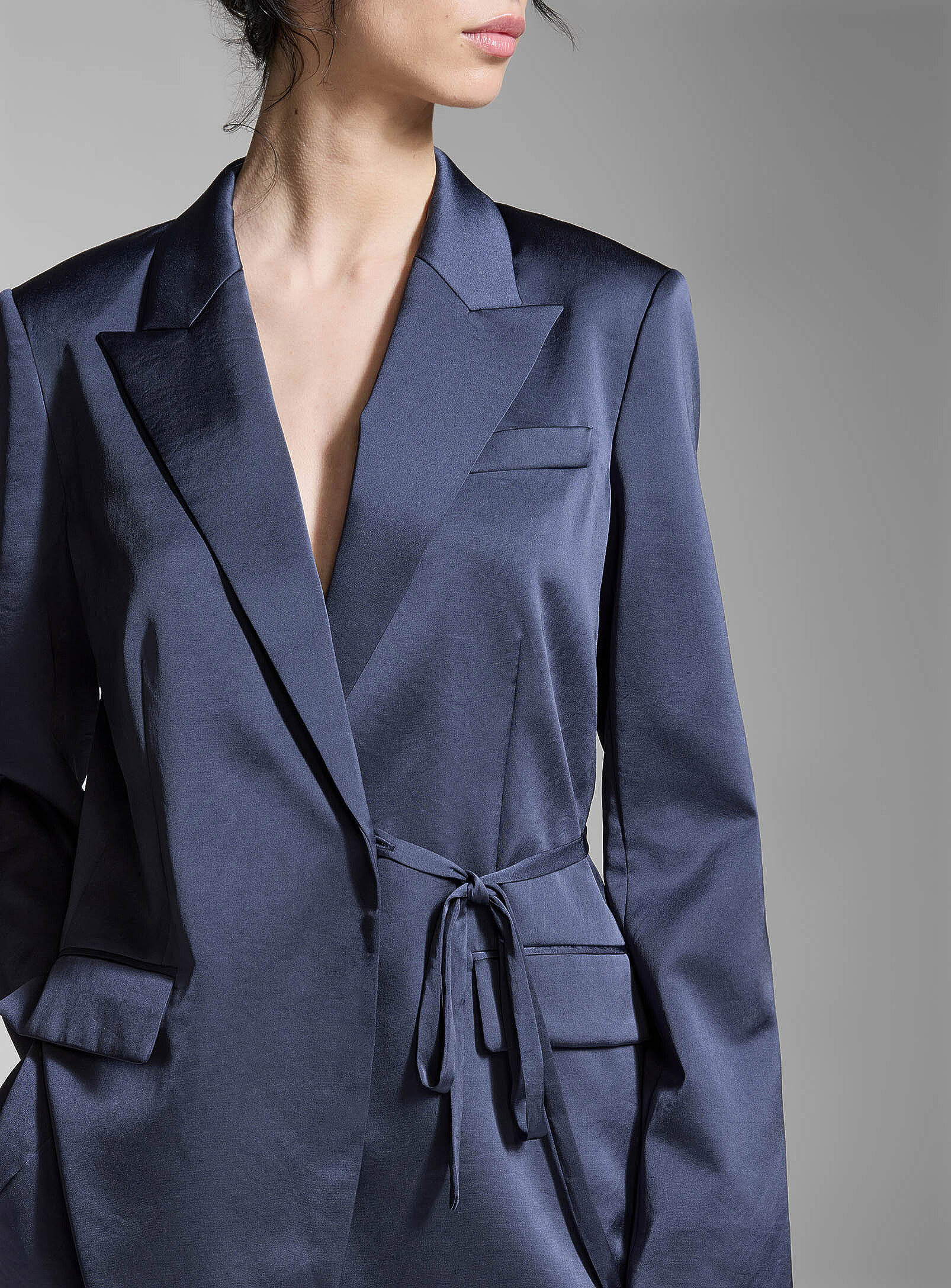 Theory - Satiny crossover blazer (Women, Blue, 14)