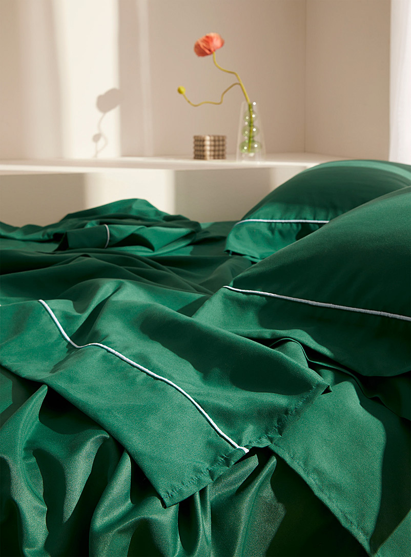 Simons Maison Green Washed microfibre sheet set Fits mattresses up to 15 in