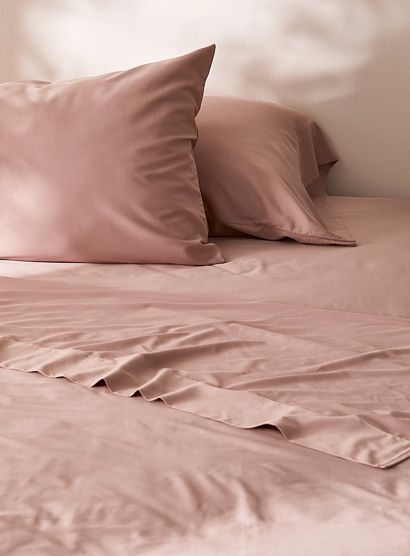 Simons Maison Dusky Pink Bamboo rayon and cotton sheet set 300-thread-count Fits mattresses up to 16 in