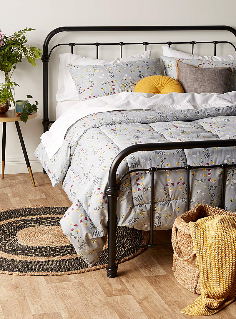 Bed Comforters Coverlets Bedroom Simons