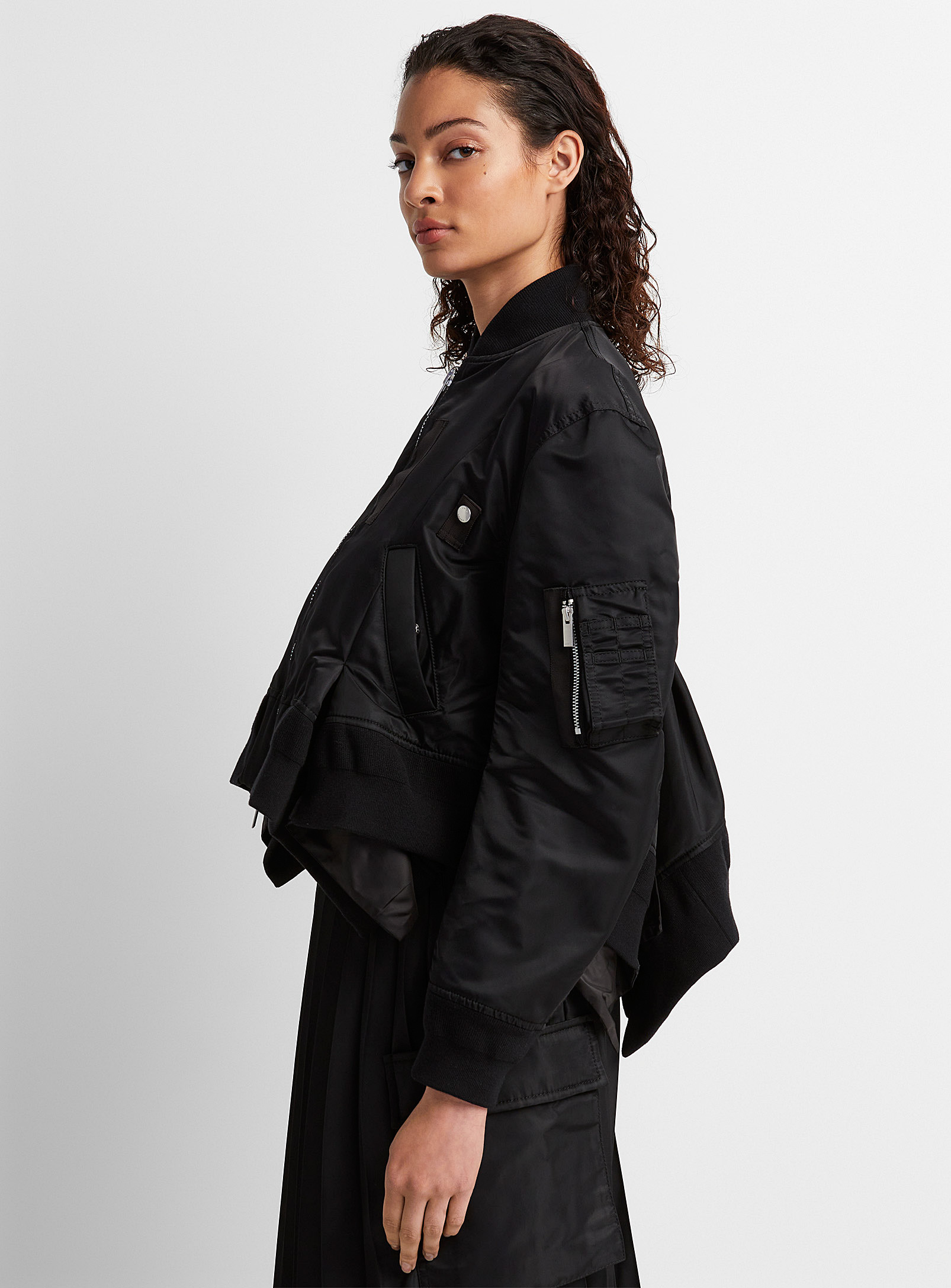 Sacai - Women's Cape-like bomber jacket