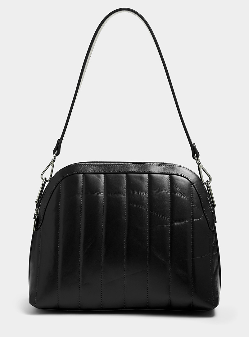 Simons Black Topstitched leather bag for women