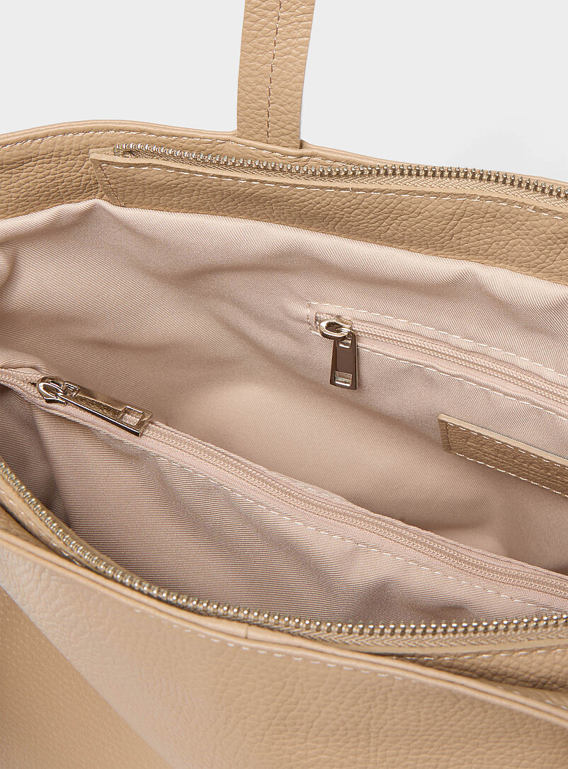 Pebbled leather zipped tote Exclusive collection from Italy product image 3