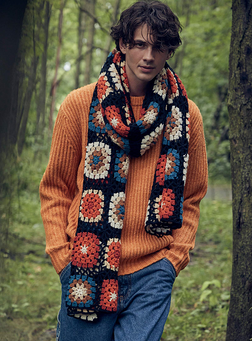Le 31 Patterned Brown Orange flower crochet scarf for men