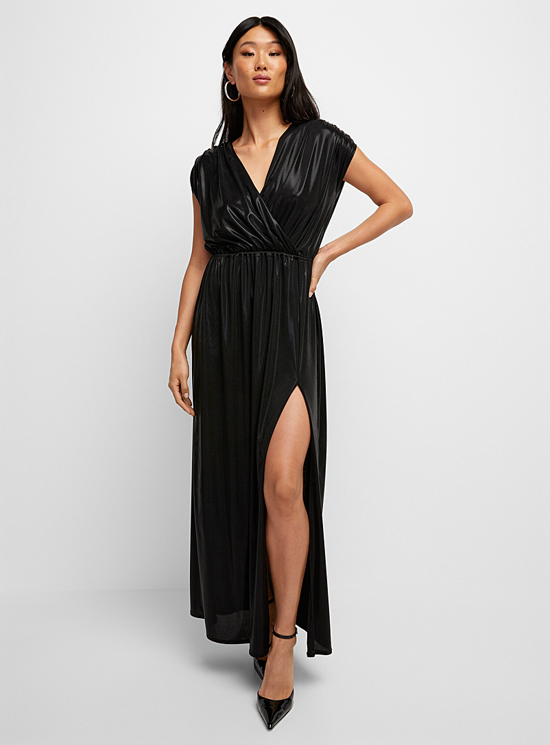 Icône Black Gathered shoulders maxi shimmering dress for women