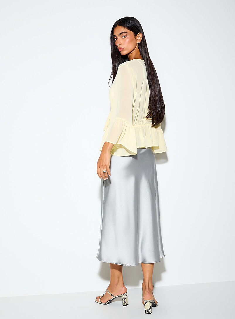 Ic&ocirc;ne: La blouse chiffon diaphane &agrave; nouer manches cloche Noir pour femme