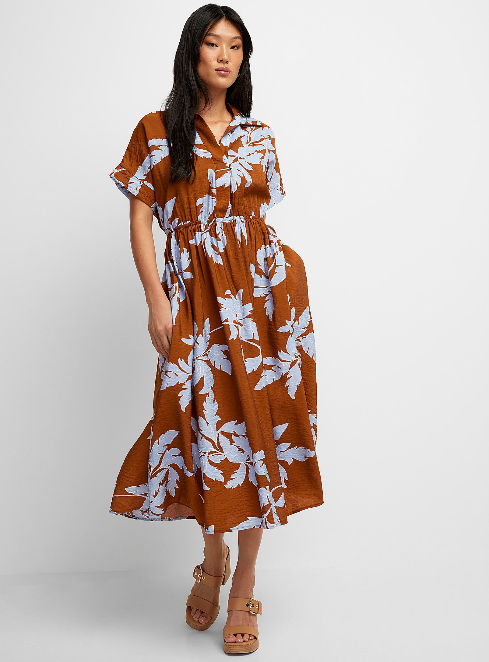 Icone Blue Foliage Johnny-collar Caramel Dress In Patterned Brown