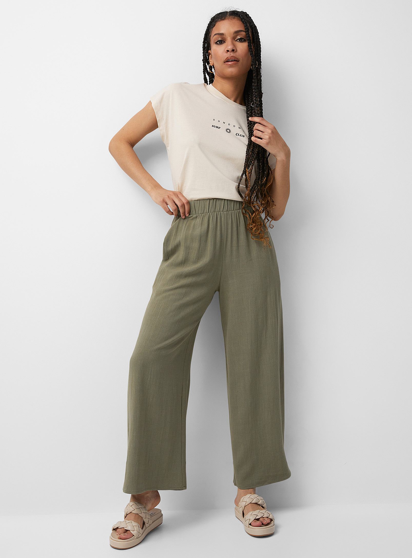 Icone Natural Linen Oversized Fit Pant In Mossy Green