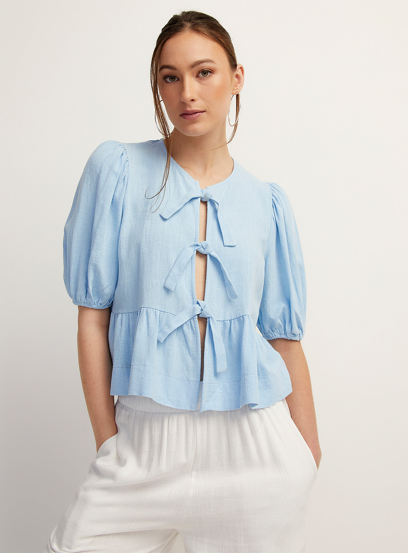 Icone Touch Of Linen Tie Ribbons Blouse In Baby Blue