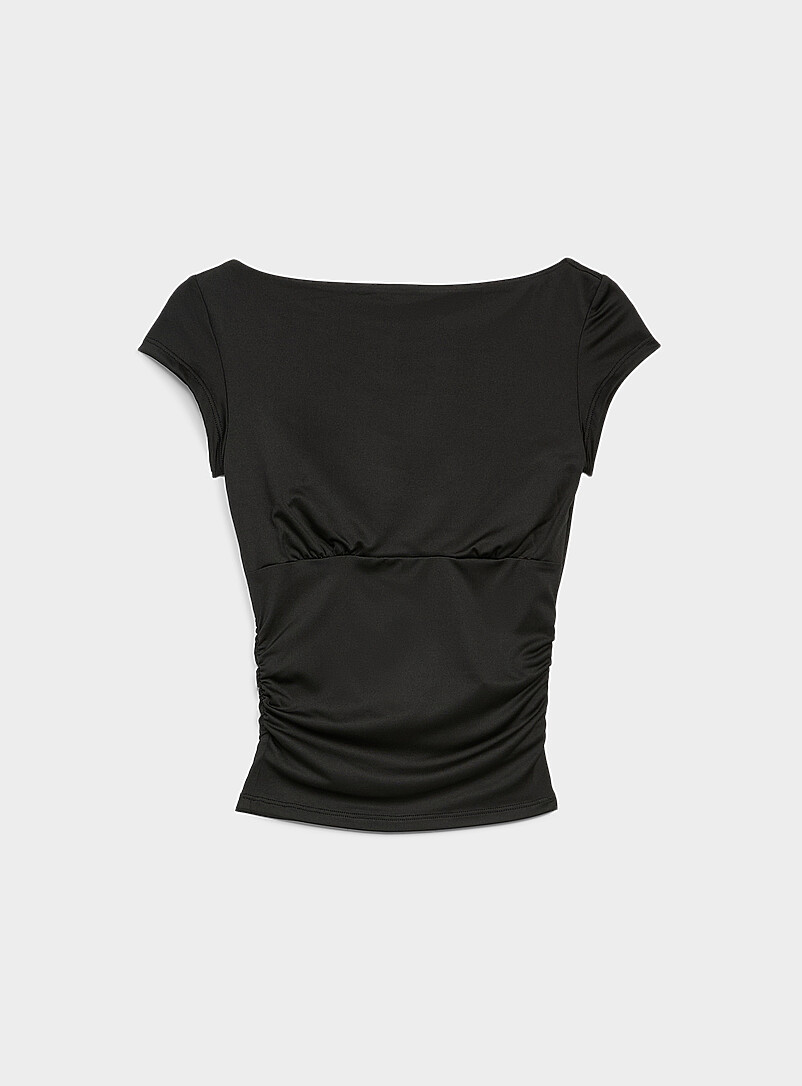 Gathered Waist Boat-Neck Fitted T-Shirt