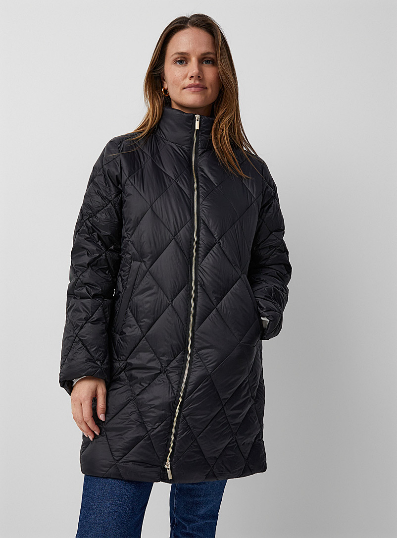 Packable hooded puffer jacket, Contemporaine, Women's Quilted and Down  Coats Fall/Winter 2019