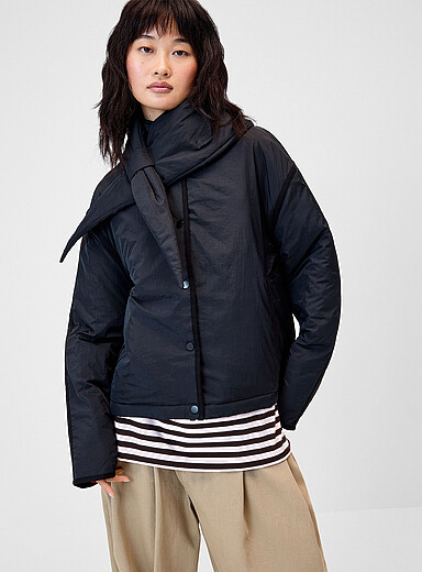Le manteau matelass&eacute; col foulard