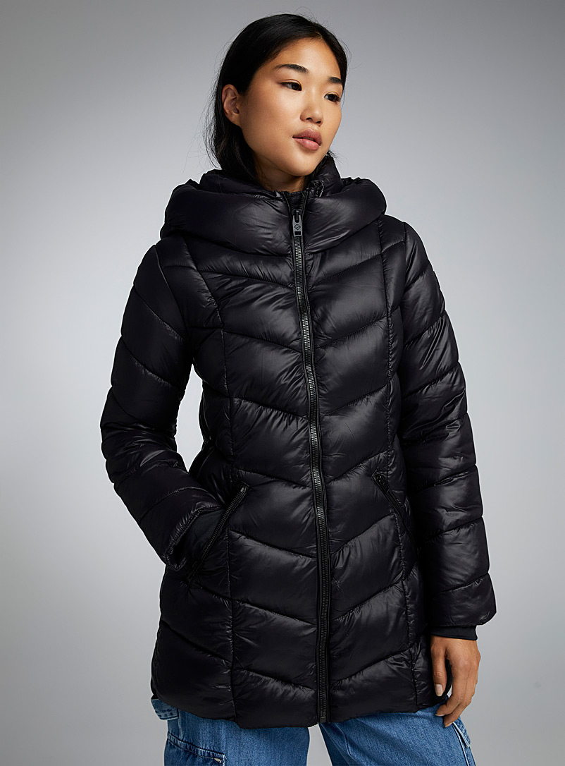 Point Zero Black Herringbone quilted jacket for women