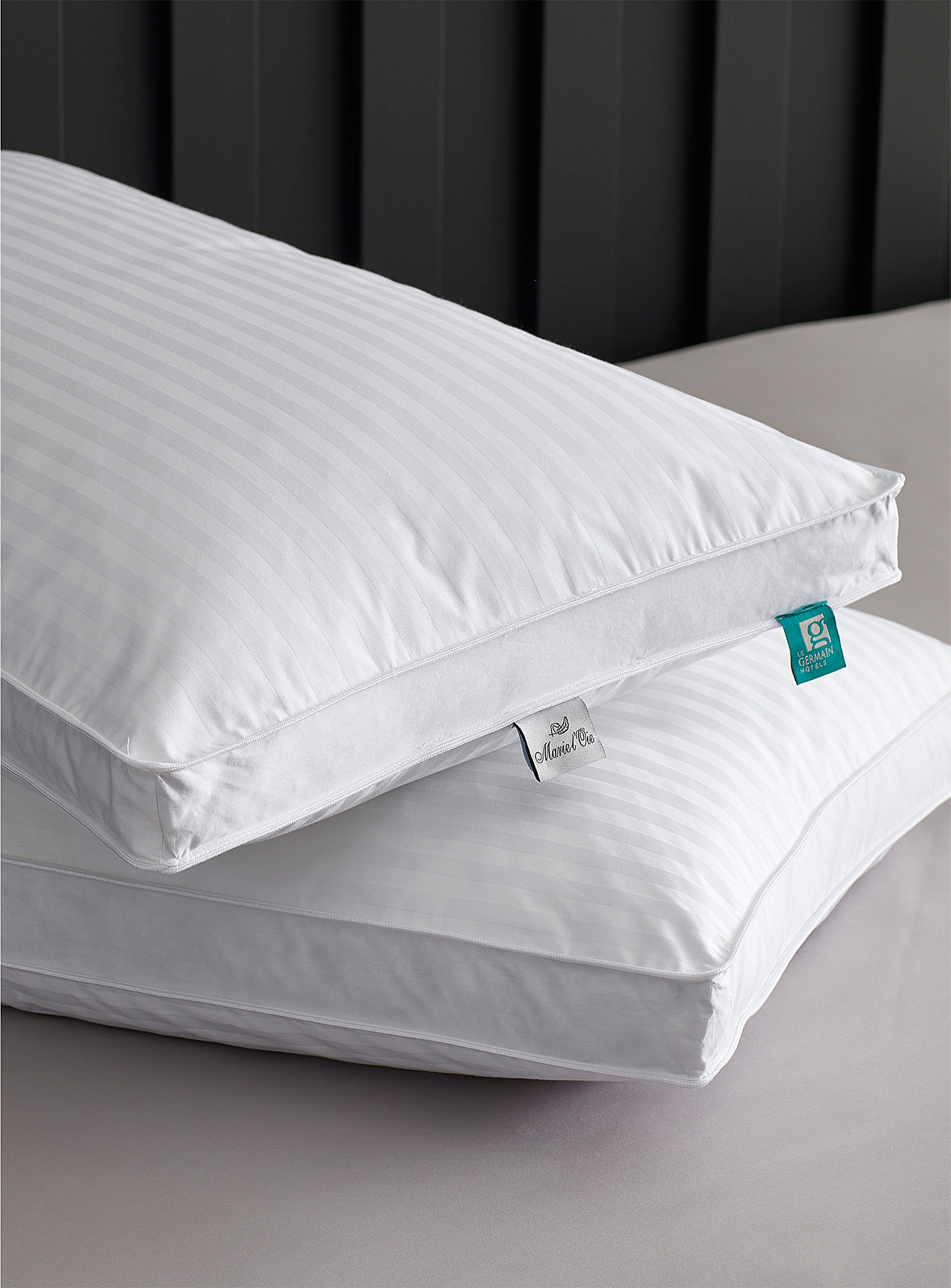 Hôtels Le Germain Divine Pillow Soft Support In White