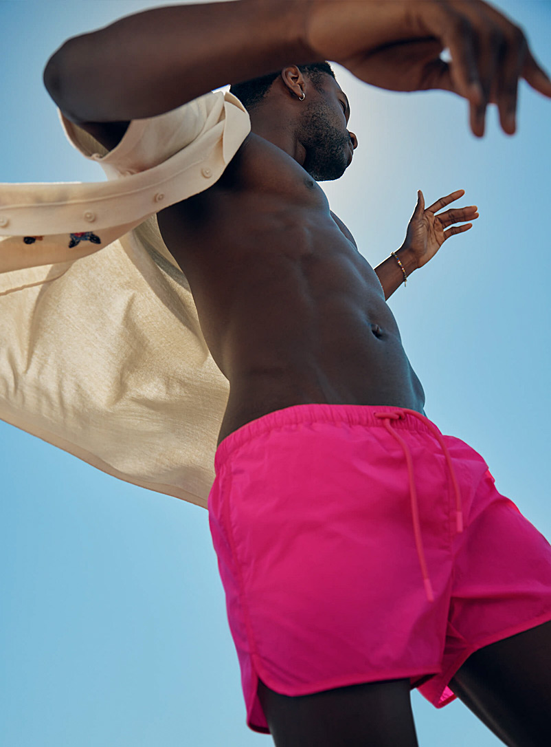 I.FIV5 Pink Retro-fabric cropped swim trunk for men