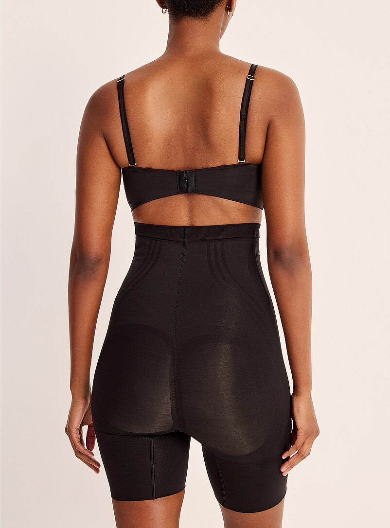 Spanx Black SPANXsculpt<sup>TM</sup> GoFigure high-waist control short Length: 6" for women