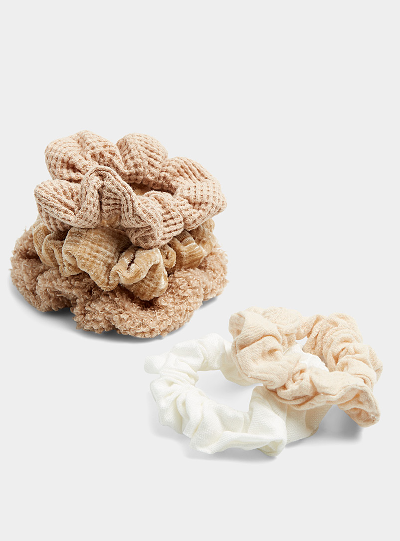 Kitsch Sand Textured scrunchies Set of 5 for women