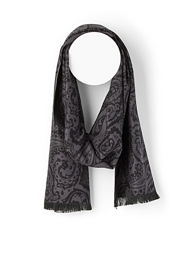 black paisley scarf