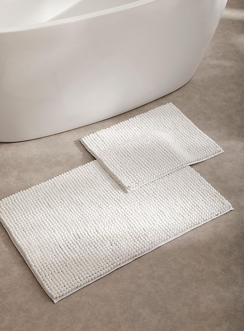 Simons Maison: Le tapis de bain polyester recyclé chenille monochrome Voir nos formats offerts Blanc