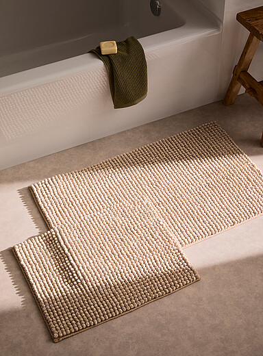 Le tapis de bain chenille blanchie Voir nos formats offerts