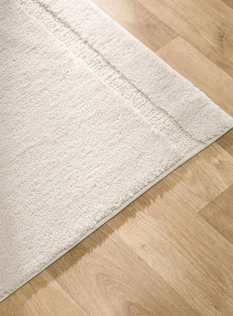 Simons Maison: Le tapis de bain douce peluche Voir nos formats offerts Noir