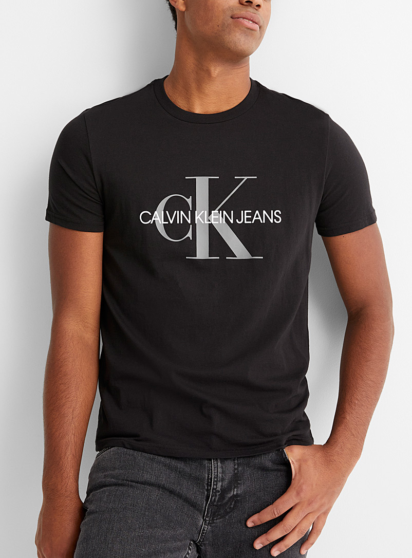 Calvin Klein T Shirts Online Sale, 57 