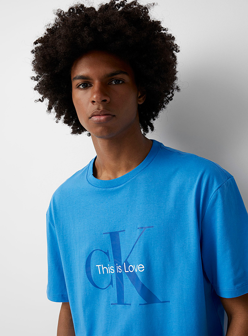 Herstellen plaag Anemoon vis This is Love T-shirt | Calvin Klein | Shop Men's Logo Tees & Graphic T-Shirts  Online | Simons