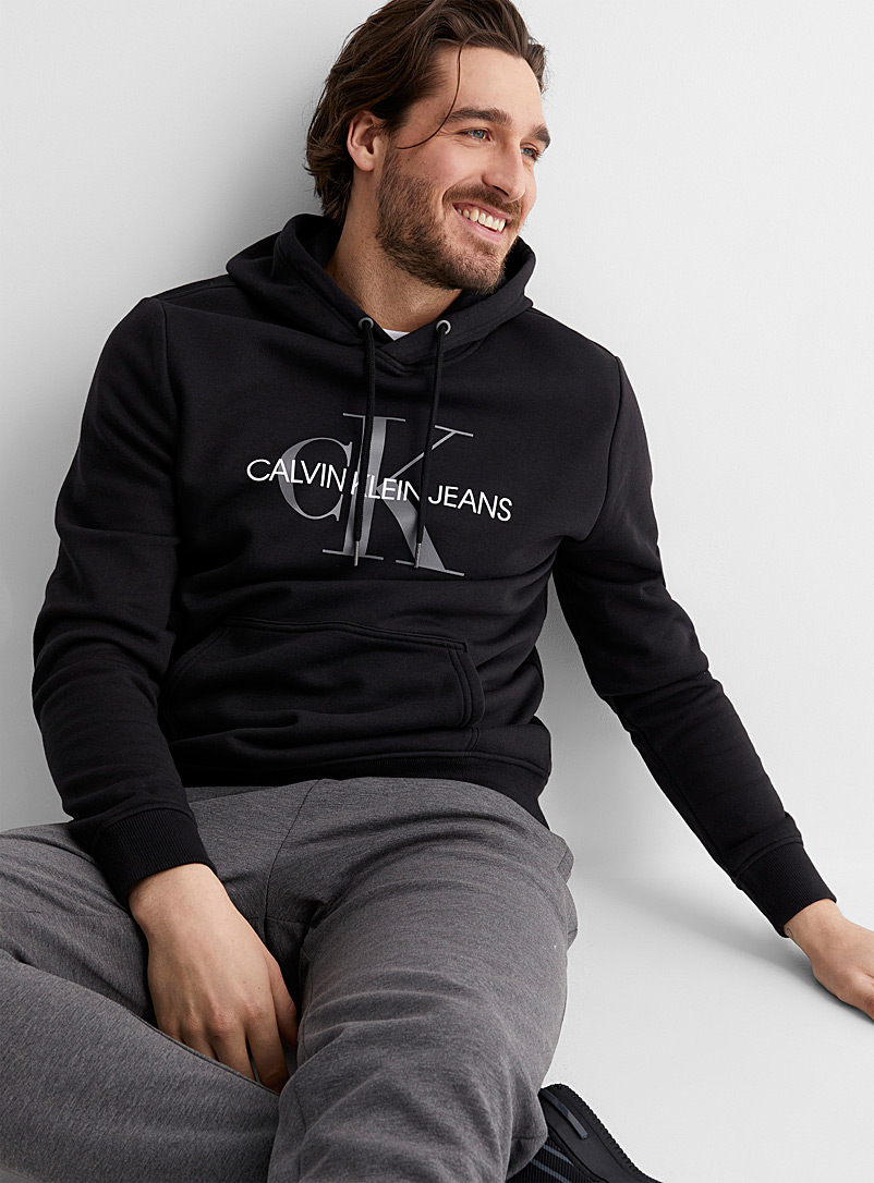 Le kangourou logo CK | Calvin Klein | Coton ouaté, Sweat et Hoodie pour  homme | Simons