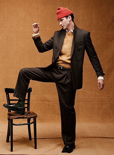 Le 31: Le pantalon rayures banquier brun sombre Tissu de laine vierge sign&eacute; Marlane <b>Coupe Edinburgh - Relaxe &agrave; plis</b> Brun pour homme