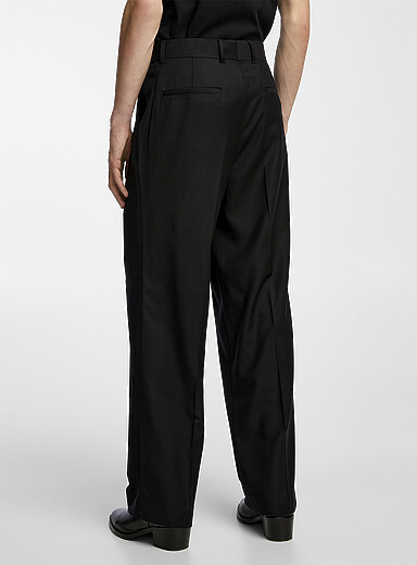 Loose fluid twill pleated pant product image 4