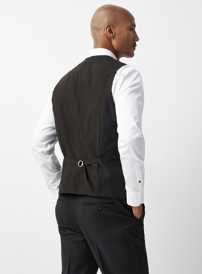 Essential wool-blend vest London fit - Semi-slim product image 3