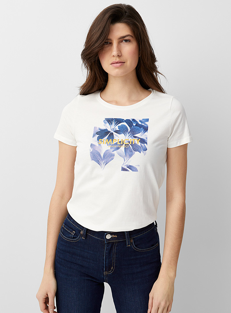 Contemporaine: Le t-shirt simplicité parfaite Blanc pour femme