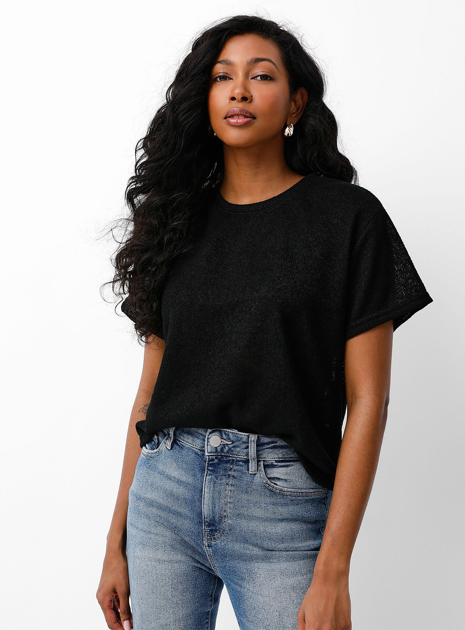 B.young Openwork Weave Loose T-shirt In Black