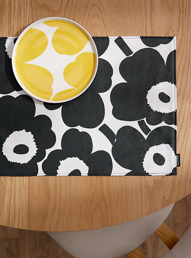 Marimekko Black Unikko flowers coated placemat