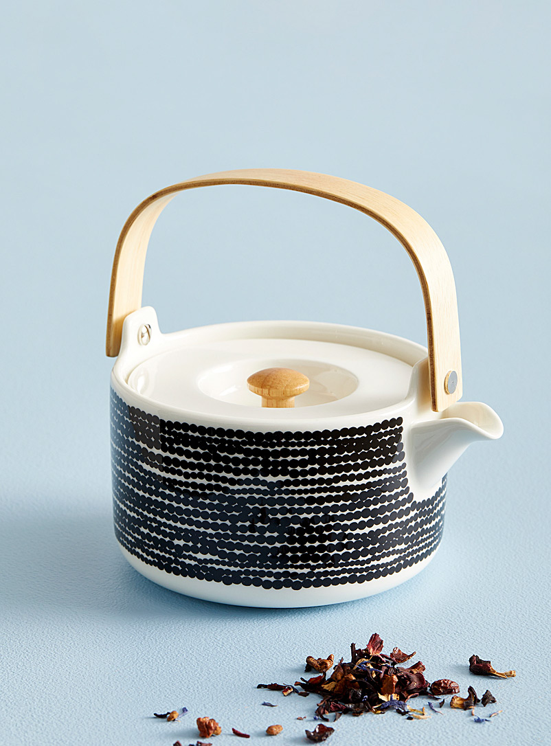Marimekko Black and White Oiva Siirtolapuu teapot for women