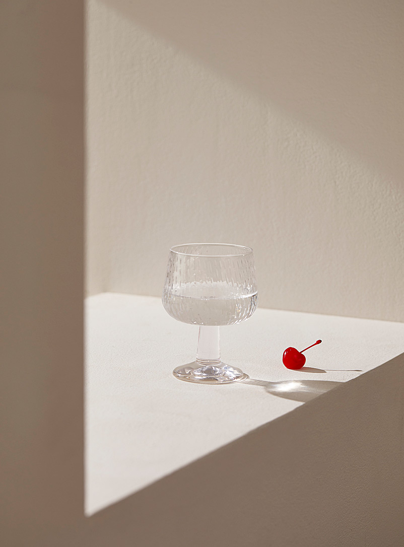 Marimekko White Syksy wine glass for women