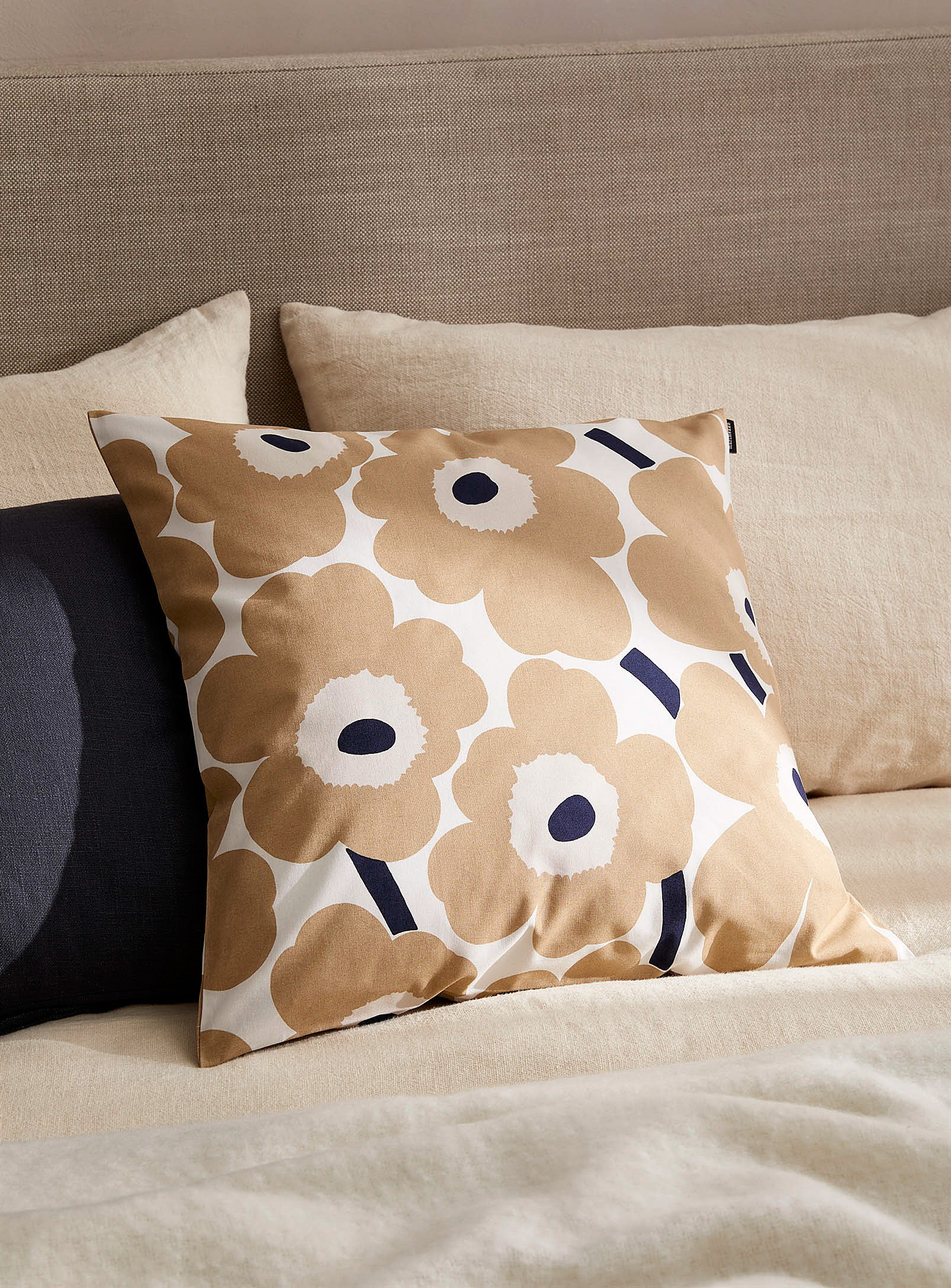 Marimekko Unikko Beige Cushion Cover 50 X 50 Cm In Pattern