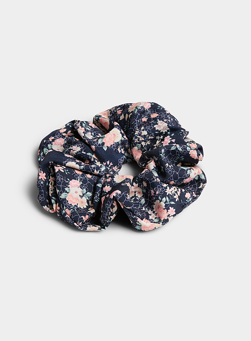 Simons Patterned Blue Romantic flower scrunchie for women