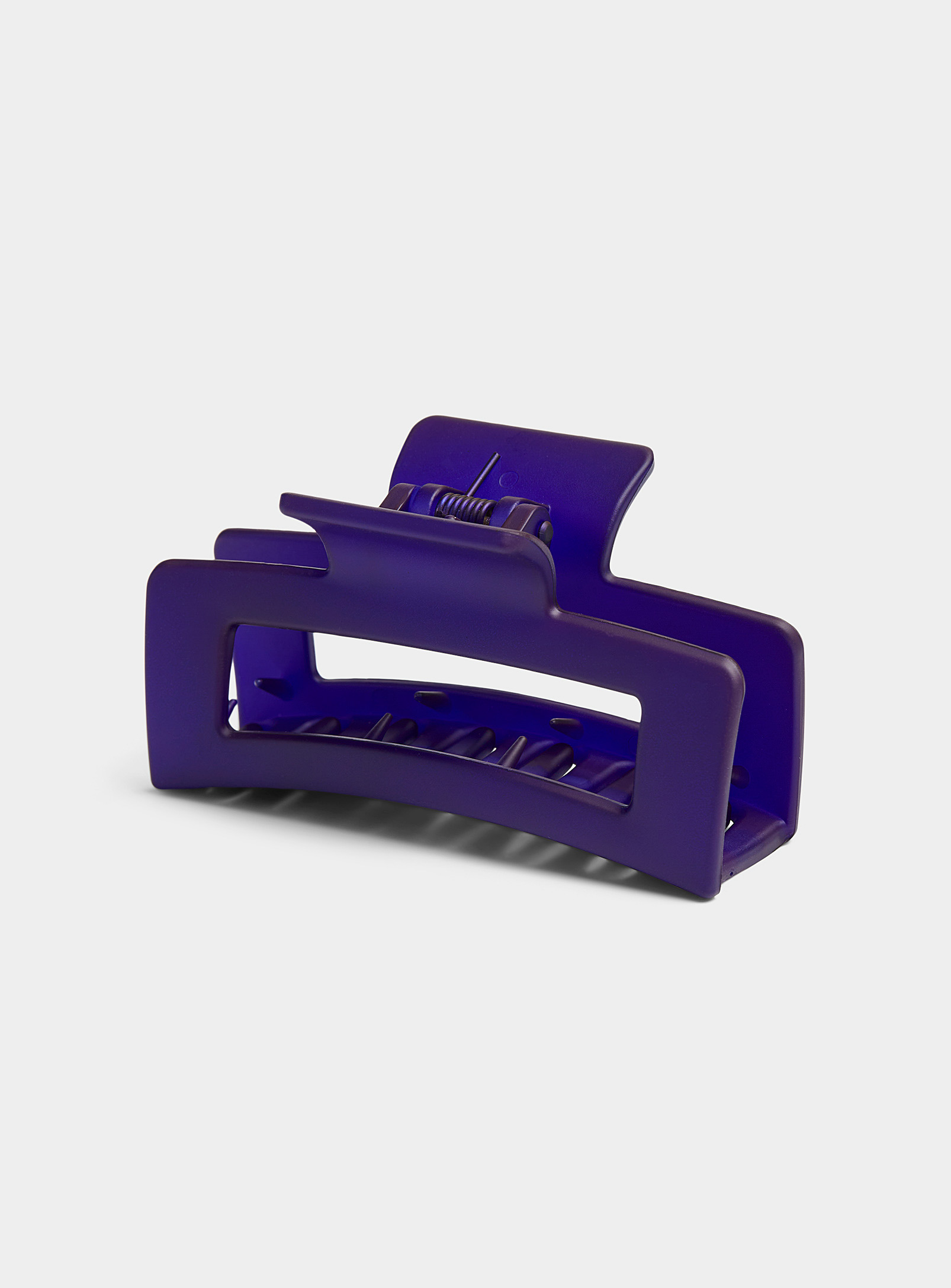 Simon's Matte Rectangular Clip In Blue