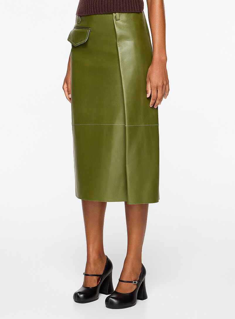 Flap pocket pleated leather midi skirt product image 2
